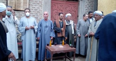 نائب يبرر سبب انعقاد جلسة صلح فى قنا دون اتباع إجراءات الوقاية  