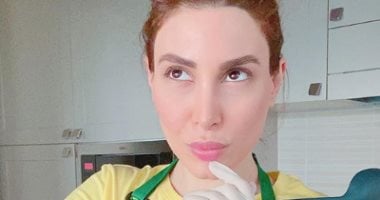 بـ"مريلة المطبخ".. يارا بتاخد رأى جمهورها تعمل إيه على الغدا؟ .. "صورة"