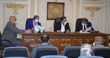 "قوى البرلمان" تطالب بدمج قطاع الأعمال غير المنتظم فى القطاع الرسمى