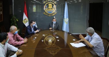 محافظ كفر الشيخ: تخصيص نائب لكل مركز ومدينة لمتابعة أعمال الرصف