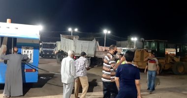 حملات رش وتطهير ونظافة بحي غرب أسيوط برئاسة نائب المحافظ .. صور