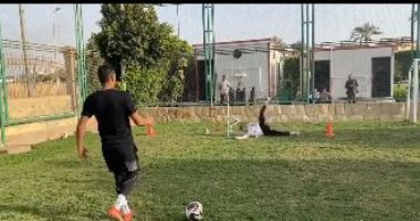 عصام الحضرى يدرب حراس المرمى خلال فترة توقف الدورى.. فيديو