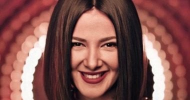ماى فانز بيدلعونى..سر جملة دنيا سمير غانم المكررة × 30 بوست يوميا على انستجرام