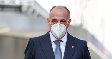 رئيس رابطة الدوري الإسباني يشدد على عدم عودة الجماهير إلا بعد توافر لقاح كورونا