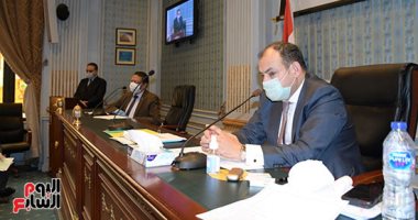 صور.. الموافقة على موازنة اقتصادية قناة السويس بـ9.1 مليار جنيه.. و1.7 مليار أرباح    