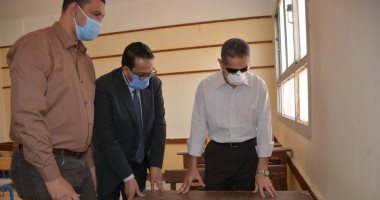 محافظ الغربية يتابع استعدادات المدارس بكفر الزيات وبسيون لامتحانات الثانوية العامة