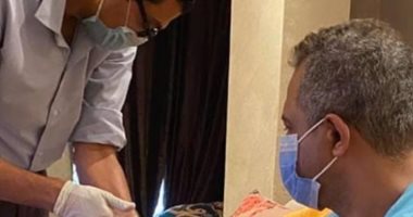 الفنان مصطفى درويش يجرى تحاليل طبية بعد اشتباه إصابته بكورونا