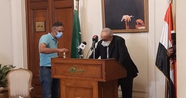 "أبو شقة" يهاجم التدخلات الخارجية فى الشأن الليبى ويدعو للالتزام بإعلان القاهرة