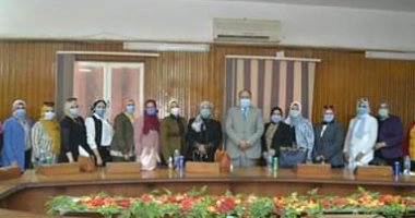 الغرفة التجارية ببنى سويف تمنح وكيلة التضامن عضوية مجلس سيدات الأعمال
