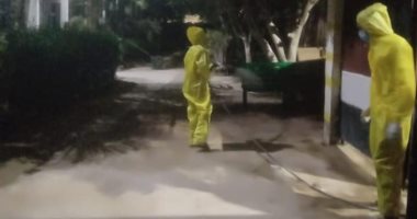 شاهد أعمال رش وتطهير المدارس ومحطات الكهرباء والوحدات المحلية بقرى مدينة الطود