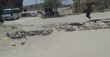 قارئ يشكو انتشار مخلفات المبانى والأتربة بالمحمودية النهضة حى السلام