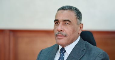 محافظ مطروح: ضبط صاحب سيارة قام بحركات استعراضية وعرض حياة المواطنين للخطر