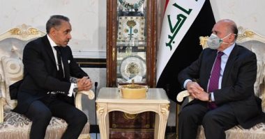 سفير مصر لدى بغداد يبحث مع وزير خارجية العراق الجديد تفعيل سبل التعاون
