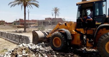 إزالة 25 حالة تعد وتنفيذ 1637 حملة تطهير وتعقيم بالشرقية.. صور