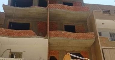 إزالة الأبراج المخالفة وإحالة المخالفين للنيابه العسكرية ببنى مزار بالمنيا