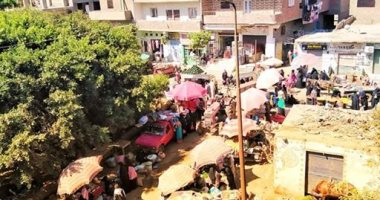 خوفا من كورونا.. قارئ يشكو من زحام سوق بقرية المنوات بالجيزة