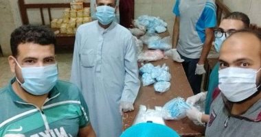 توزيع مطهرات وكمامات وأجهزة تنفس بجهود ذاتية من أهالى قرية الشيخ بالمنيا