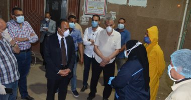 نائب محافظ المنيا يتفقد مستشفيات بنى مزار ويشدد على الالتزام بالإجراءات الوقائية