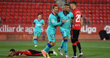 برايثوايت يسجل هدف برشلونة الثاني ضد مايوركا في الدقيقة 37.. فيديو