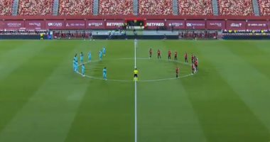 دقيقة حداد قبل مباراة برشلونة ضد مايوركا حدادا على ضحايا كورونا.. فيديو