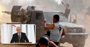 الرئيس الجزائرى يؤكد استعداده للتعاون مع مصر وتونس لحل الأزمة الليبية .. "تبون": الأطراف المتصارعة فى سوريا تتصارع فى ليبيا ونحذر من تحويل البلاد إلى صومال جديدة .. ونقف على مسافة واحدة من جميع الفرقاء الليبيين