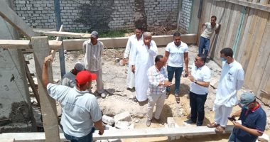 صور.. التصدى لمخالفات البناء فى 3 أحياء بالإسكندرية