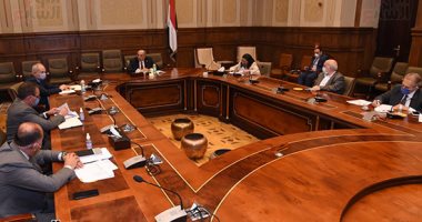  "اقتصادية قناة السويس" تطالب بمزيد من المرونة فى توريد منتجاتها للسوق المحلى    