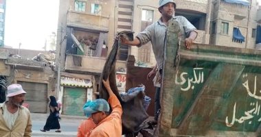 استمرار حملات النظافة المكثفة بحرم السكة الحديد بحى ثان المحلة 