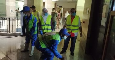 صور.. تطهير وتعقيم المراكز الشرطية والمحكمة وإزالة التعديات فى كفر الشيخ