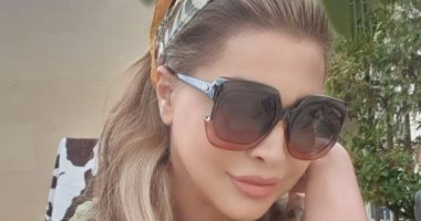 نوال الزغبى تستمع بالعطلة الصيفية بشكلها الجديد 
