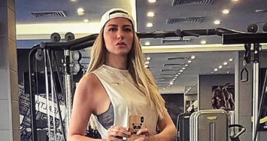 ريم مصطفى توجه رسالة لجمهورها بصورة من صالة ألعاب رياضية.. ماذا قالت؟