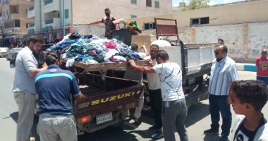 حملات مكبرة بمطروح لإزالة اشغالات الطريق وتسيير الحركة المرورية