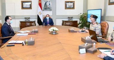 السيسى يوجه بتطوير منظومة إصدار تراخيص البناء.. تشديد إجراءات الرقابة وتحديد المسئولية والاستعانة بالتكنولوجيا الحديثة لتحديد حجم ومواقع المخالفات.. ومراعاة أكبر قدر ممكن من التوسعة الهندسية فى تطوير المحاور