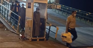 وزير النقل يتابع وصول العبارة القاهرة ميناء سفاجا وعلى متنها 283 من العالقين