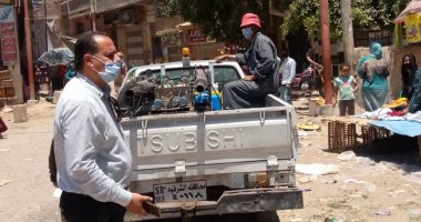 صور.. فض أربعة سوق بقري مركز بلبيس لمواجهة فيروس كورونا