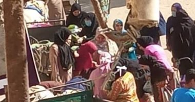 اضبط مخالفة.. زحام كبير فى أسواق الغربية بالرغم من التحذيرات.. صور