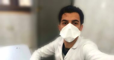 الجيش الأبيض.. "أحمد" أخصائي التحاليل بمستشفى شربين في مواجهة كورونا