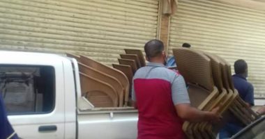 إغلاق مقاهى بحي شمال المنيا لمخالفة قرار الحظر.. صور