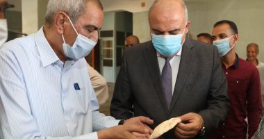 محافظ قنا يتابع تشغيل مخبز لإنتاج الخبز الخاص بمرضي الـPKU