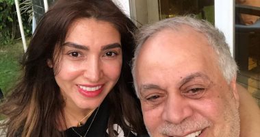 "سلامة قلبك يا عمرى".. هكذا استقبلت روجينا زوجها أشرف زكى بعد العملية الجراحية
