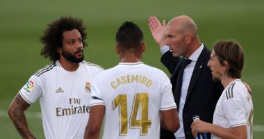 زيدان يحظى بدعم نجوم ريال مدريد بعد تراجع النتائج