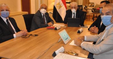 وزير التعليم يتابع تنفيذ الإجراءات الاحترازية لامتحانات الثانوية العامة