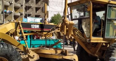 تكثيف حملات النظافة ورفع القمامة ورش الطرق لمواجهة كورونا بالشرقية