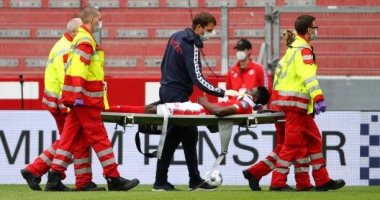 ليفربول يكشف حالة لاعب ماينز بعد إصابته فى الرأس 