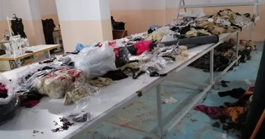 ضبط مصنع كمامات بدون ترخيص ومواد مطهرة مجهولة المصدر بكفر الشيخ (صور)