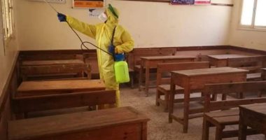 محافظ كفر الشيخ يتابع حملات تطهير وتعقيم لجان الثانوية العامة.. صور