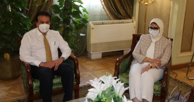 عيادات متنقلة.. تعرف على تفاصيل اجتماع وزيرى التعليم العالى والصحة