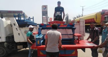 حملات إزالة للإشغالات التعديات على الأرصفة بحى ثان المحلة.. صور