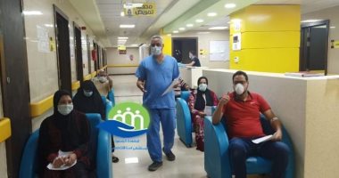 مستشفى إسنا للحجر تعلن خروج 9 حالات عقب شفاؤهم من فيروس كورونا.. صور