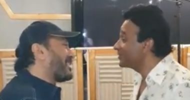 فيديو.. على الحجار يستضيف الفنان حسن فؤاد فى الاستوديو